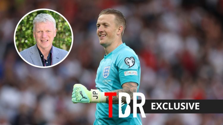 Everton goalkeeper Jordan Pickford with inset of Everton manager David Moyes