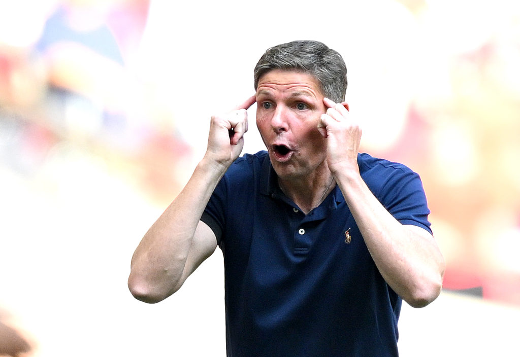 Oliver Glasner shouts during the 2025 FA Community Shield between Crystal Palace and Liverpool