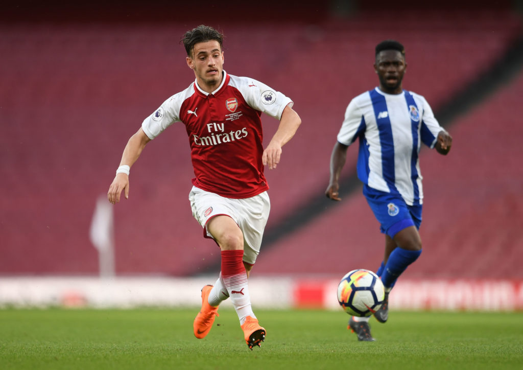 Vlad Dragomir in action for Arsenal U23 v Porto U23