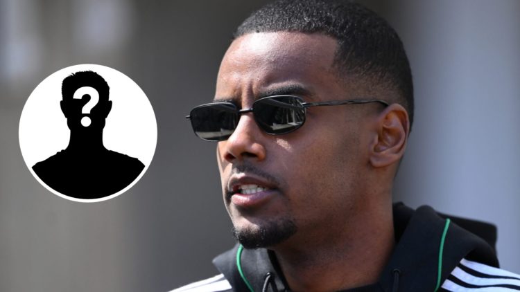 Newcastle player Alexander Isak wearing sunglasses arrives at the ground prior to the Premier League match between Newcastle United FC and Everton ...