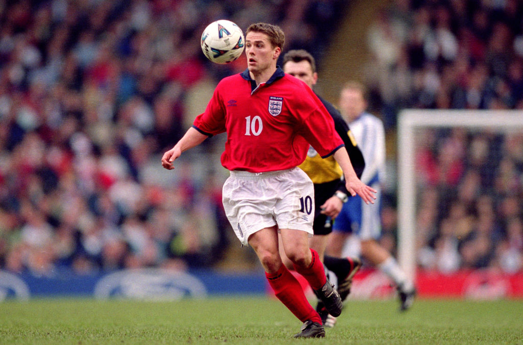 Michael Owen looks on during England vs Finland in 2001's World Cup qualifier