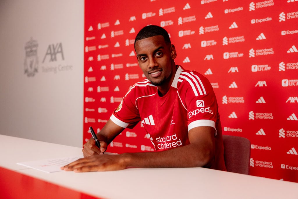 Alexander Isak signs for Liverpool FC at AXA Training Centre