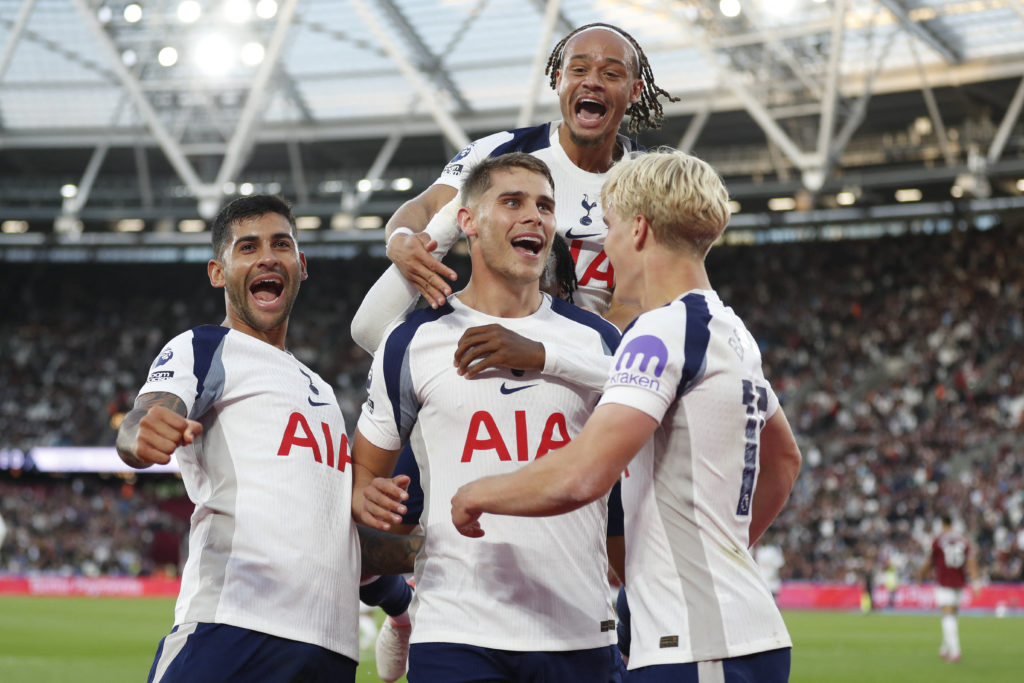 Cristian Romero celebrates Micky van de Ven's goal during West Ham United v Tottenham Hotspur in the Premier League