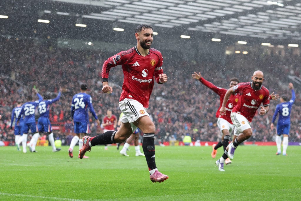Bruno Fernandes celebrates scoring for Manchester United vs Chelsea.