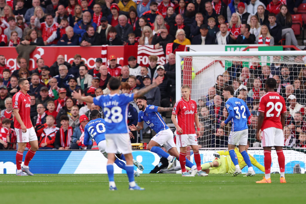 Omar Alderete of Sunderland celebrates scoring his team's first goal during the Premier League match between Nottingham Forest and Sunderland at City Ground.