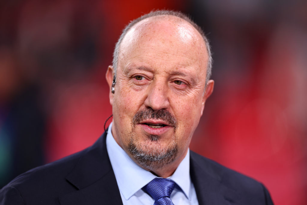 Rafa Benitez looks on during Liverpool vs Atletico Madrid