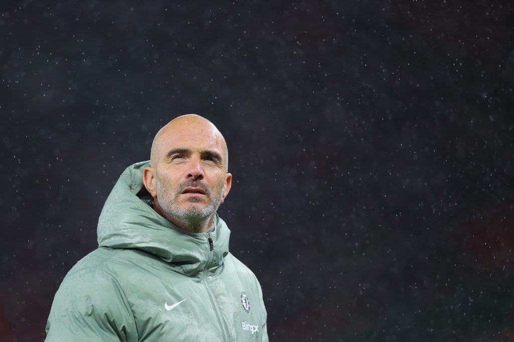 Enzo Maresca managing Chelsea in the Premier League