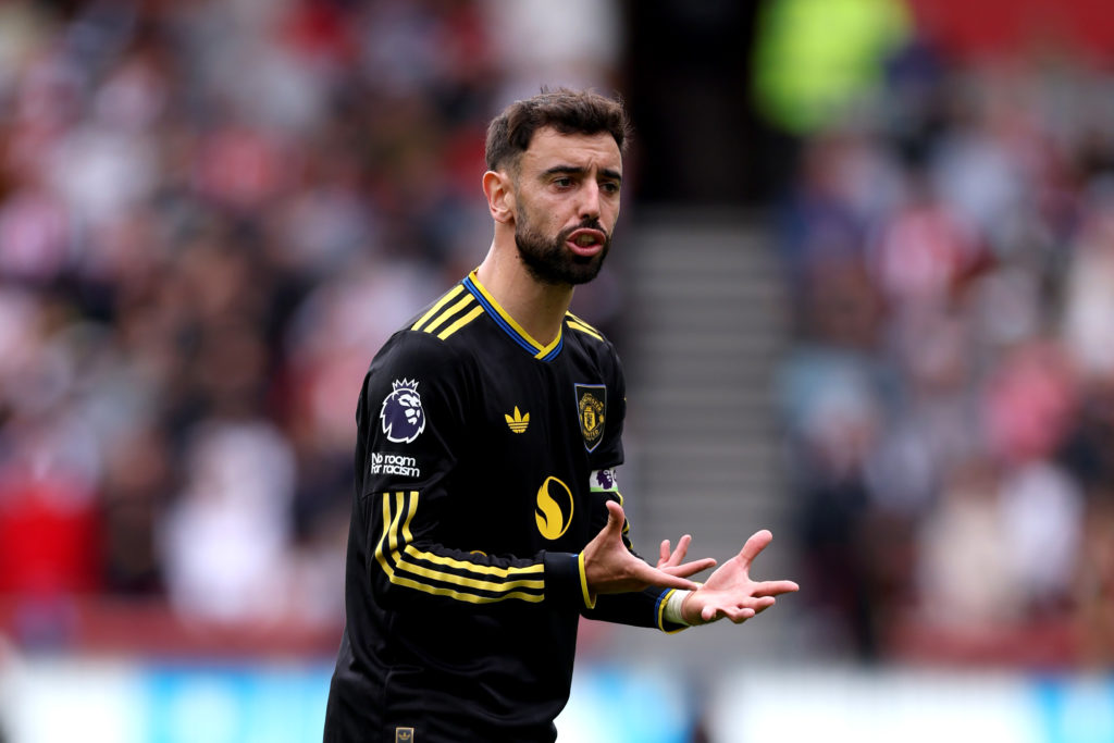 Bruno Fernandes reacts after Igor Thiago scores during Brentford vs Manchester United