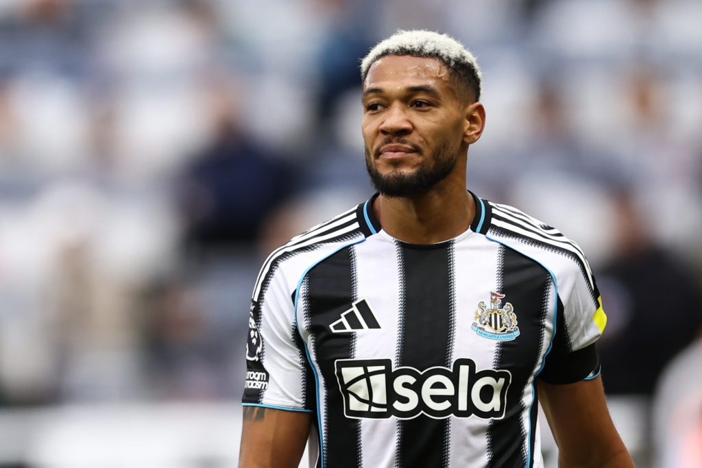 Joelinton playing for Newcastle United vs Nottingham Forest in the Premier League