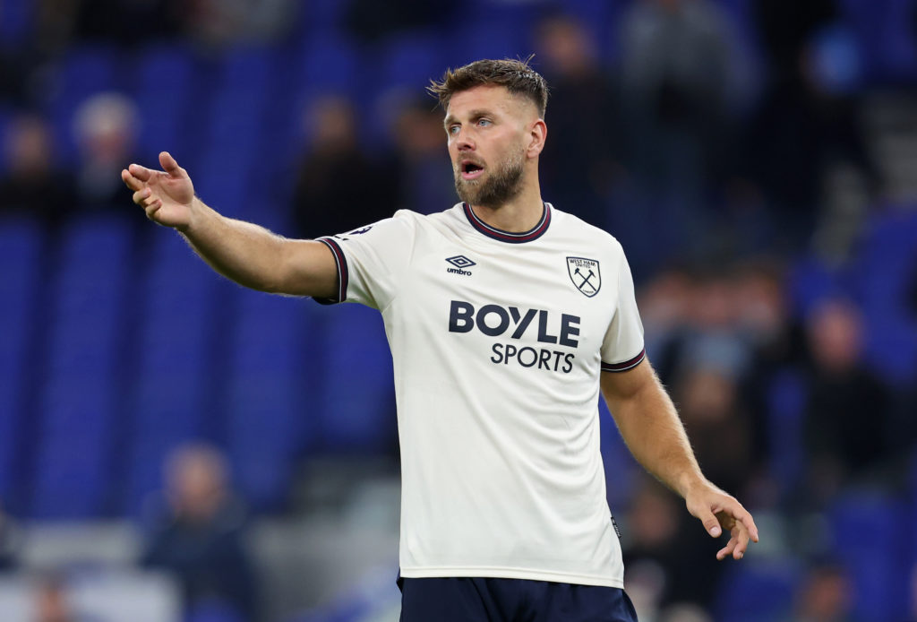 Niclas Fullkrug signals to a team-mate during West Ham United's draw with Everton at the Hill Dickinson Stadium