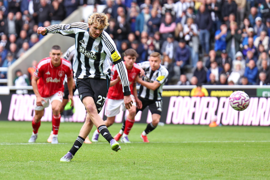 Nick Woltemade scores for Newcastle United vs Nottingham Forest