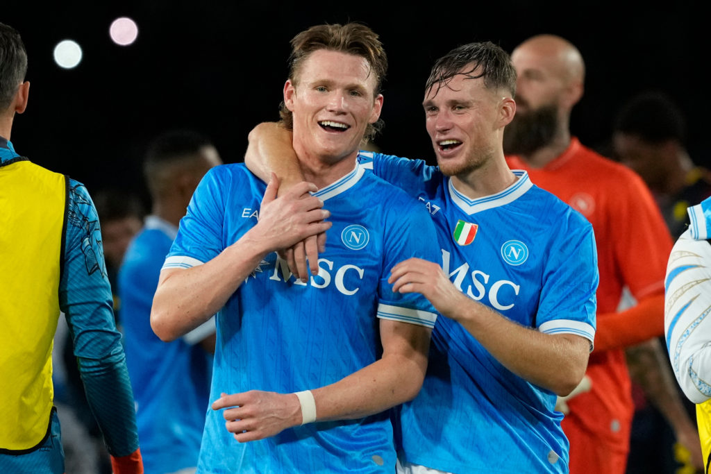 Scott McTominay celebrates Napoli's Serie A victory against Genoa with team-mate Sam Beukema