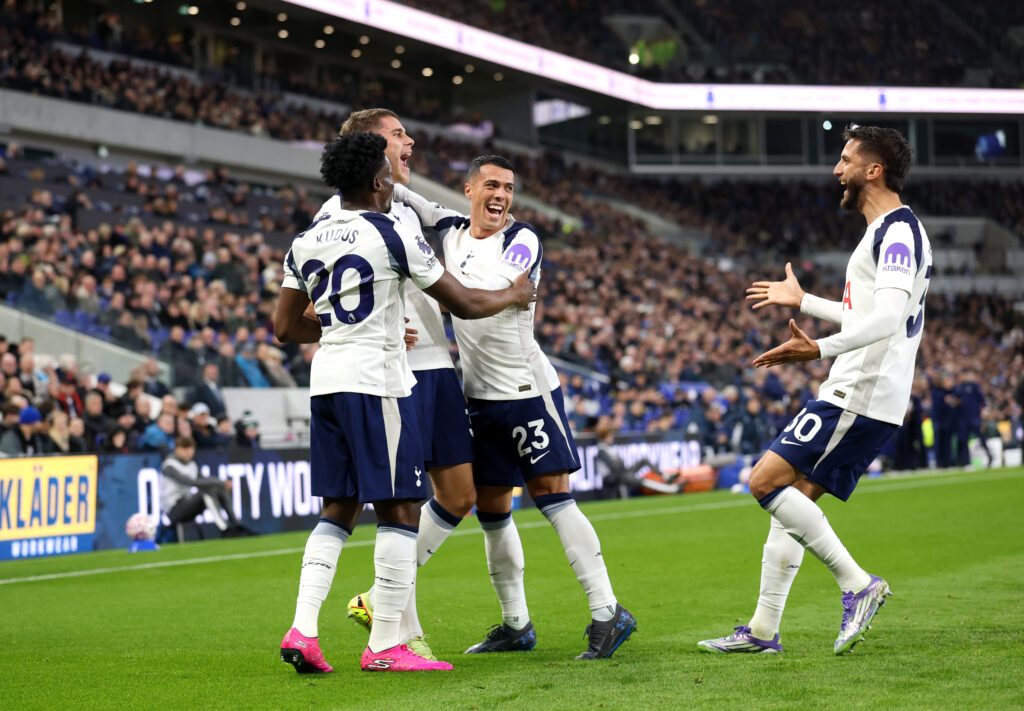 Rodrigo Bentancur celebrates assisting Micky van de Ven during Everton vs Tottenham Hotspur in the Premier League.