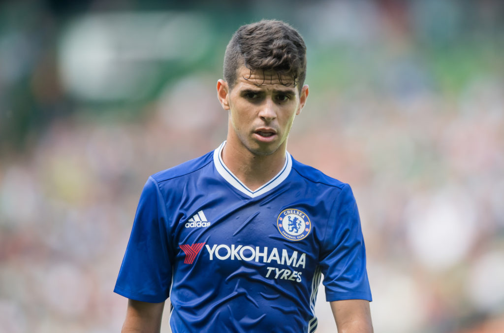 Oscar playing for Chelsea in a pre-season friendly in 2016