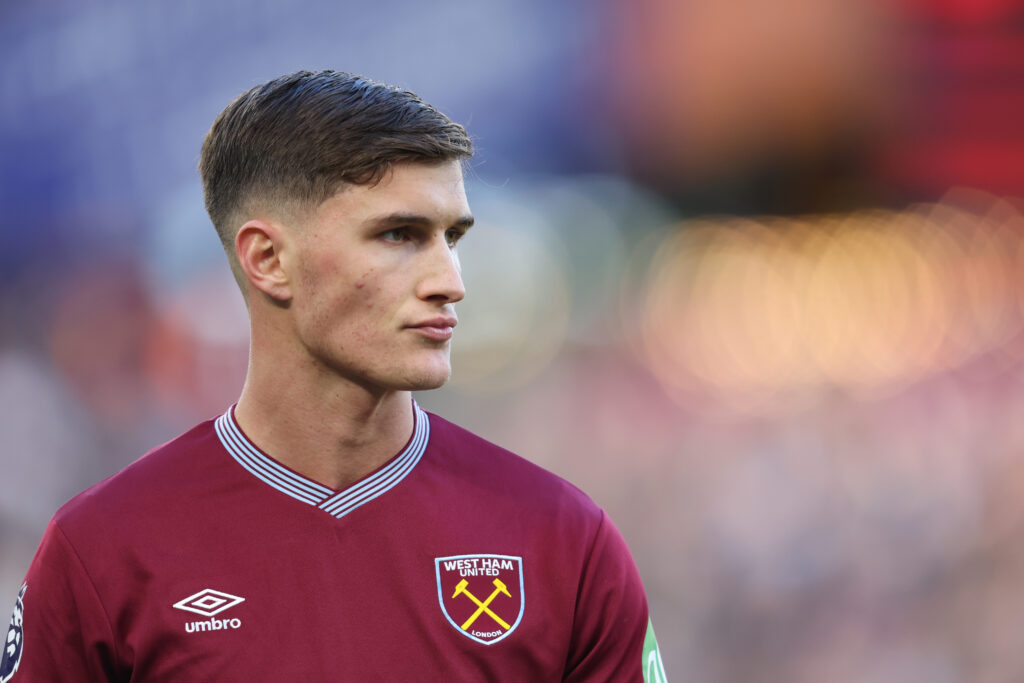Freddie Potts looks on during West Ham vs Newcastle